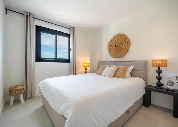 Higueron West Collection - The Panorama Penthouse By Hwpc *