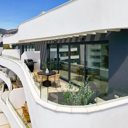 The Panorama Penthouse - Penthouse With Pool And Sea Views, Higueron West,