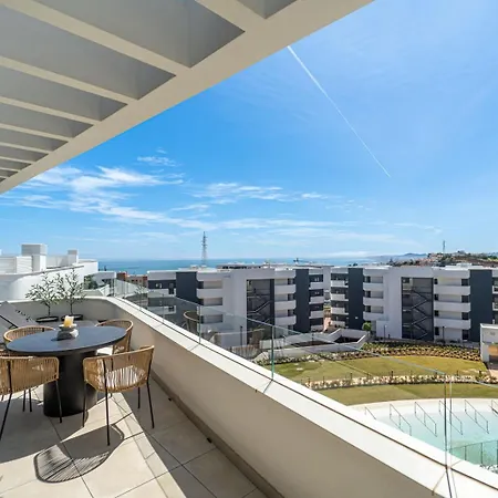 The Panorama Penthouse - Penthouse With Pool And Sea Views, Higueron West, *